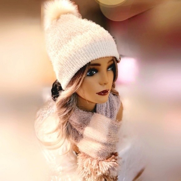 ? HOST PICK ? Hat & Scarf \'Coconut Cream\' Winter Set, fits Teens and Women main image 8